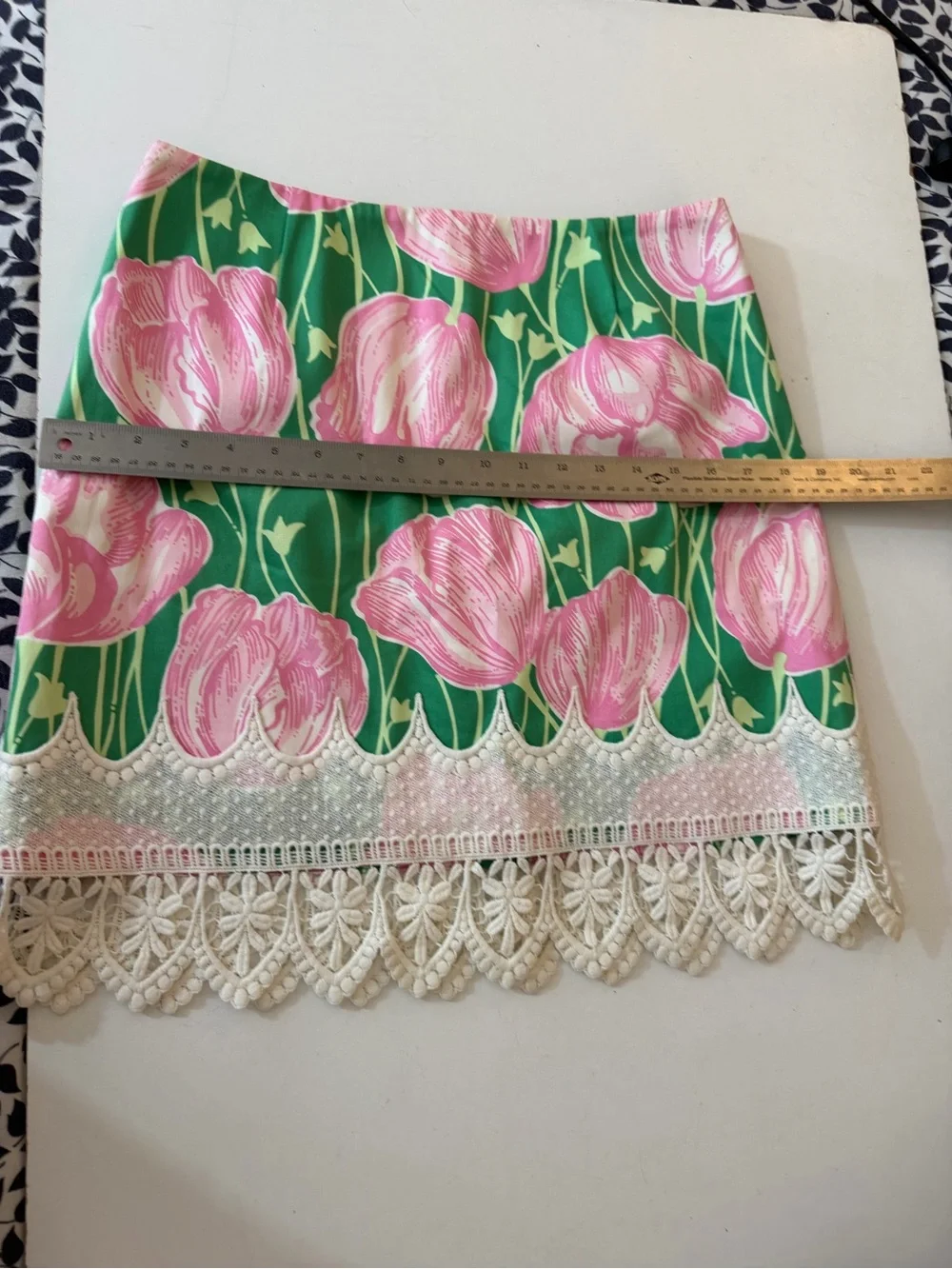 Lilly Pulitzer Pink Green Vintage Floral Tulips Lace Trim Cottagecore Skirt Sz 6